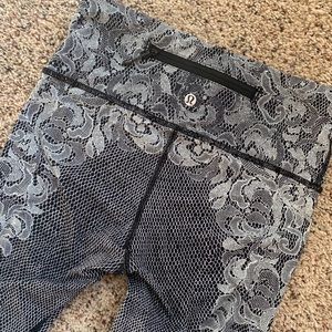 Lululemon Speed Tight